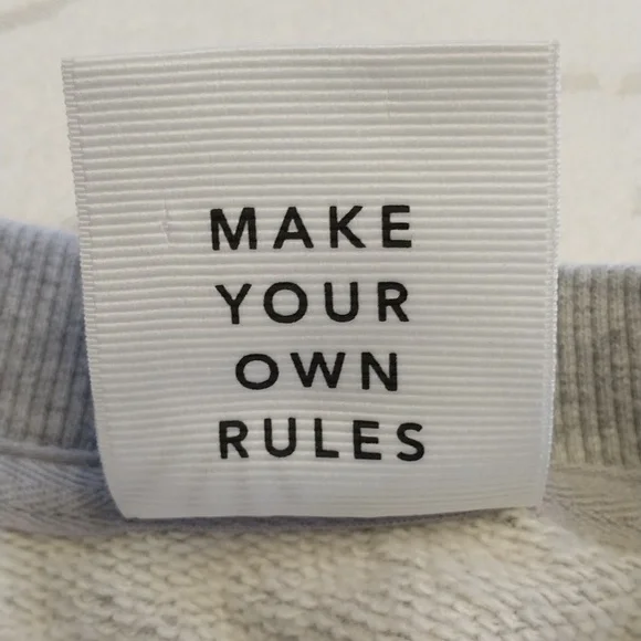 Offline By Aerie Women's Cropped V-Neck Long Sleeves Sweatshirt Size XS Gray - Picture 5 of 10